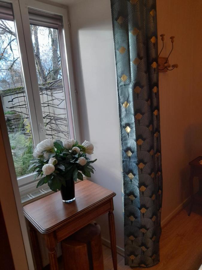 Aux Glycines Bed & Breakfast Marcilly-Ogny Exterior foto